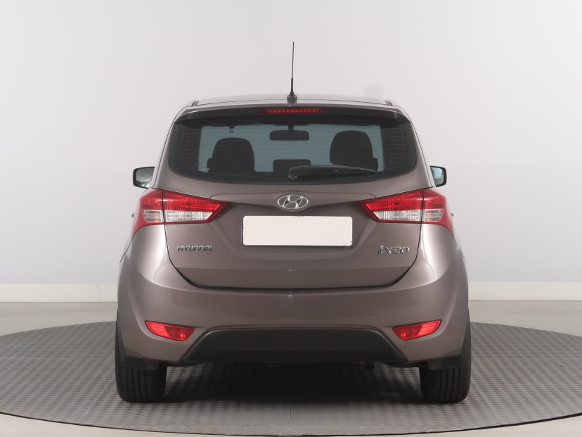 Hyundai ix20, 2014