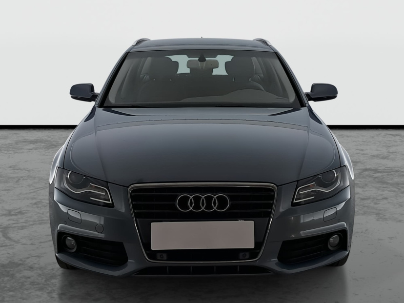 Audi A4, 2011