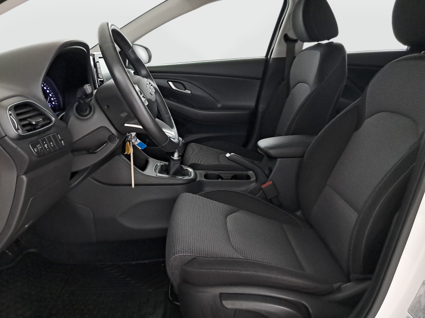 Hyundai i30, 2023