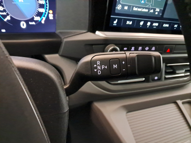 Volkswagen Caravelle - 2026