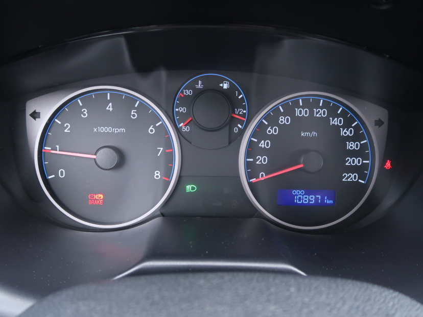 Hyundai i20, 2011
