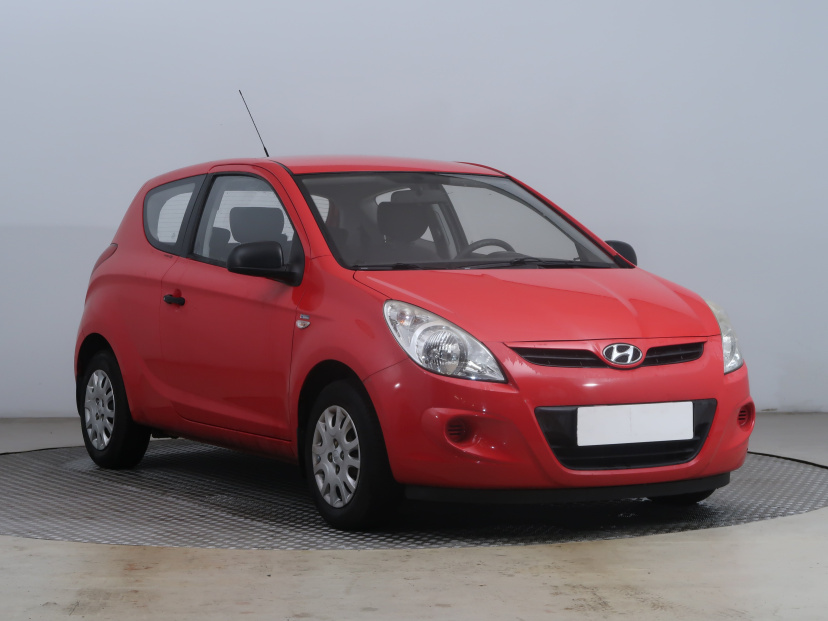 Hyundai i20, 2011