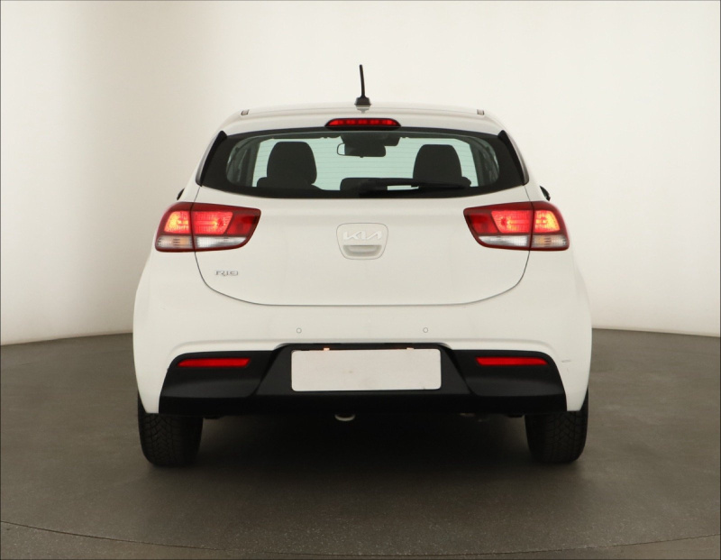 Kia Rio, 2022
