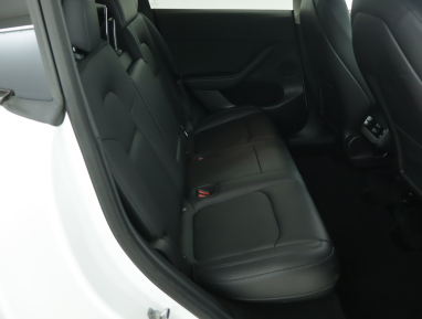 Tesla Model Y - 2022