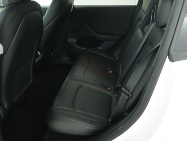 Tesla Model Y - 2022