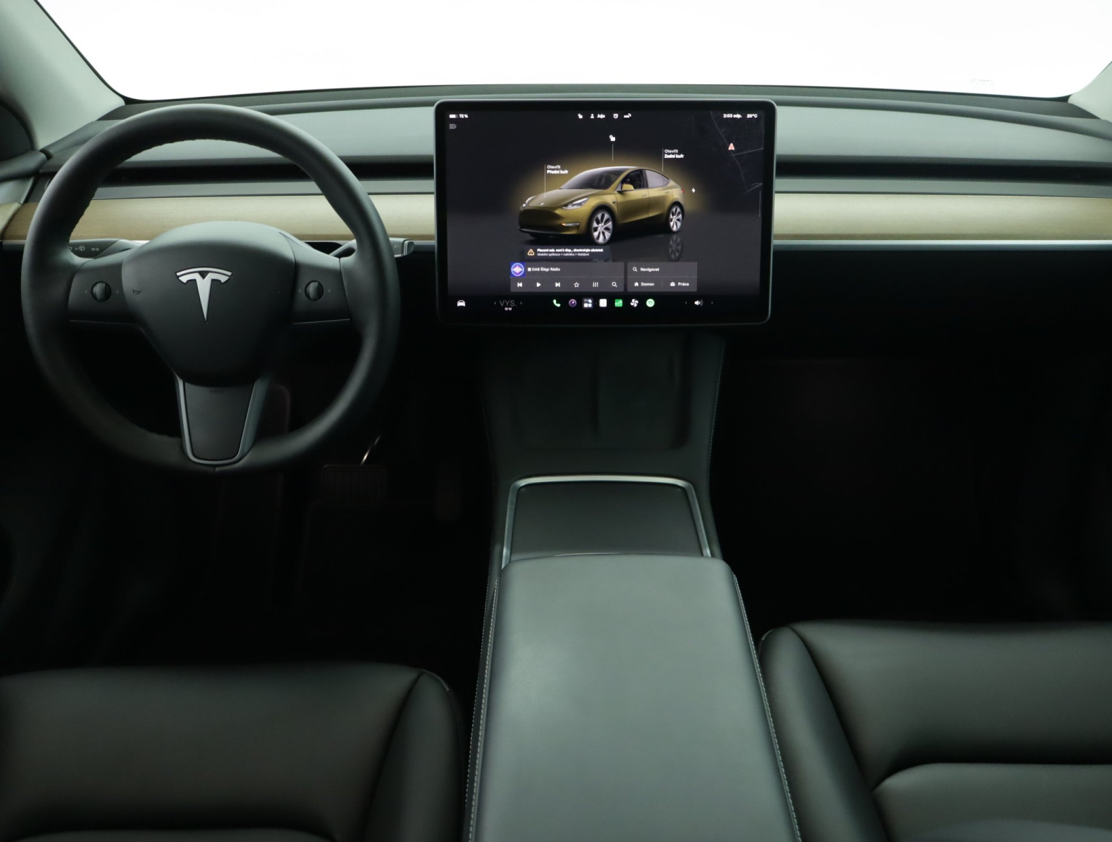 Tesla Model Y Long Range AWD – fotografie 10