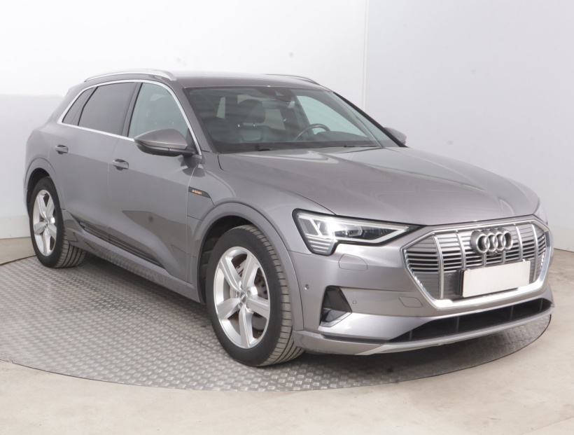 Audi e-tron, 2020