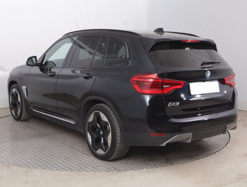 BMW iX3, 2021