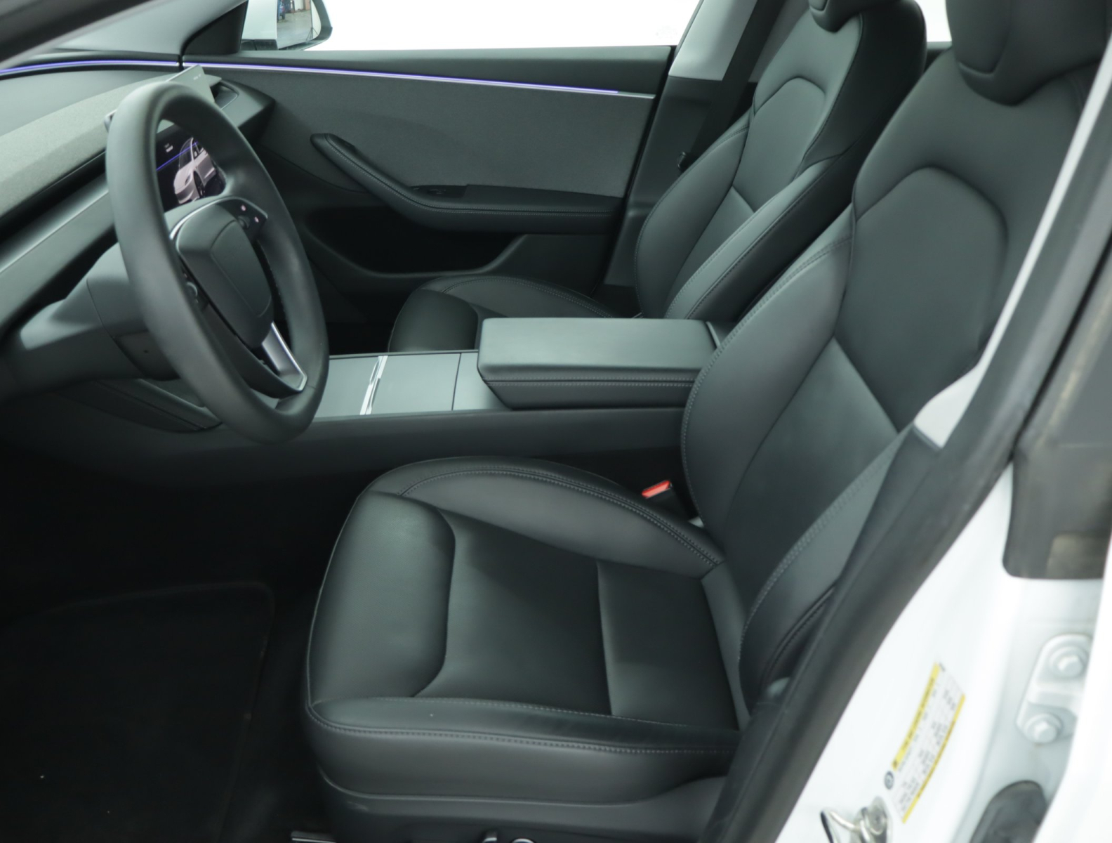 Tesla Model 3 - 2023