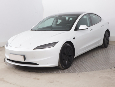 Tesla Model 3 - 2023