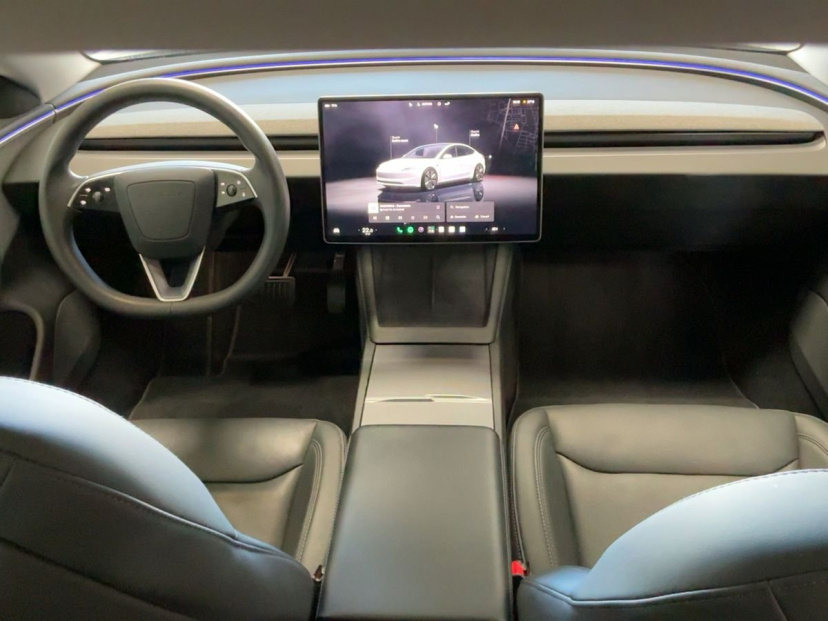 Tesla Model 3, 2023