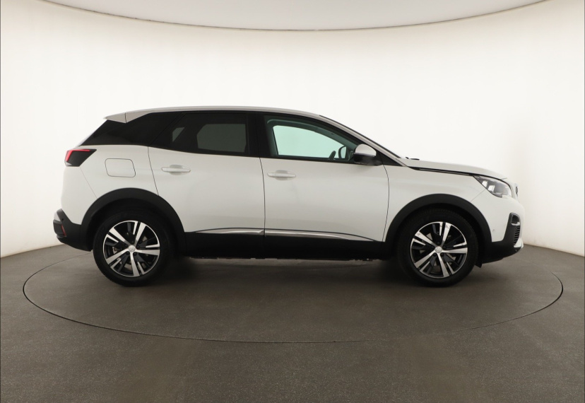 Peugeot 3008, 2020