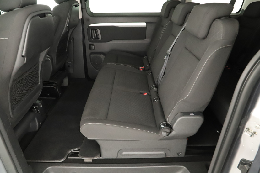 Opel Zafira Life, 2022