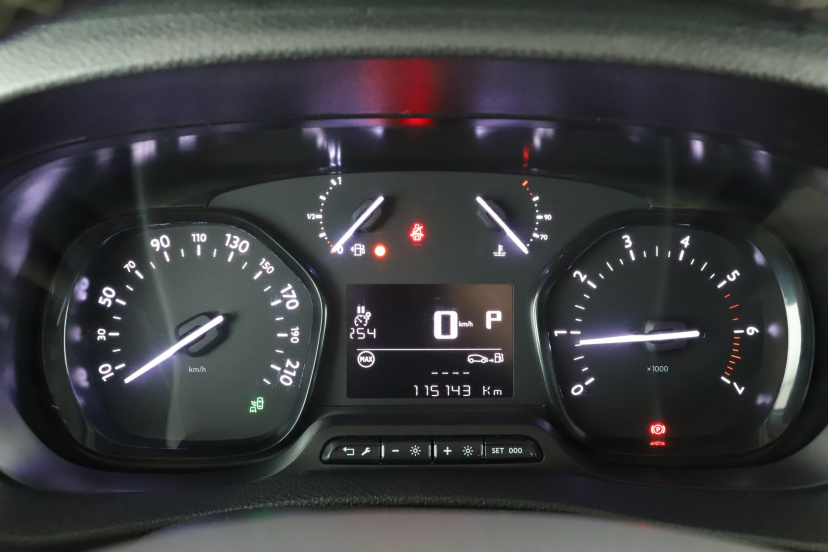 Opel Zafira Life, 2022