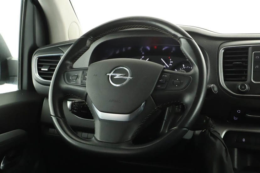 Opel Zafira Life, 2022
