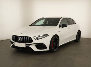 Mercedes-Benz A - 2021
