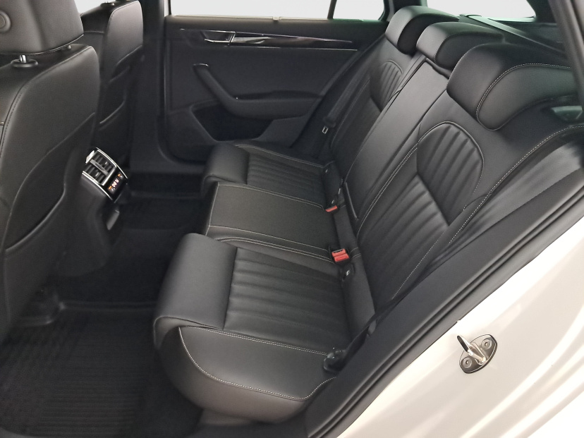 Škoda Superb, 2021