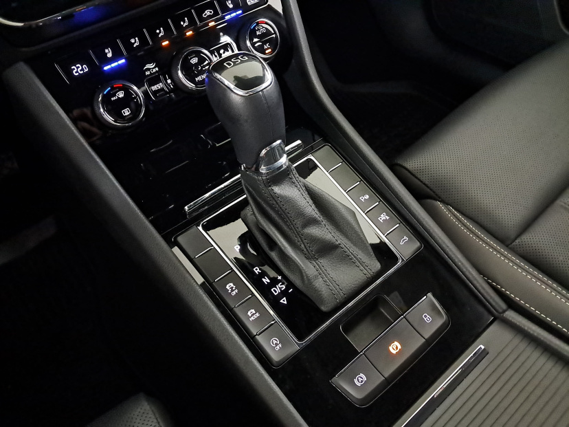 Škoda Superb, 2021