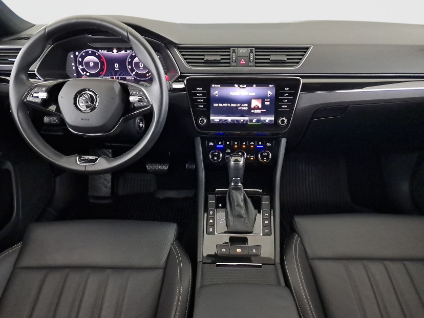 Škoda Superb, 2021