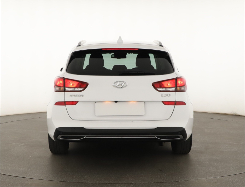 Hyundai i30, 2023