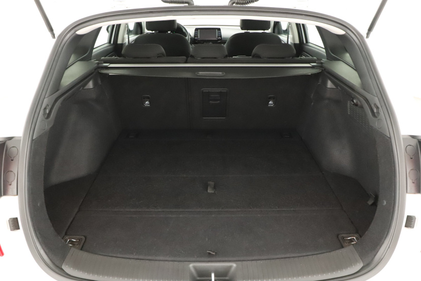 Hyundai i30, 2023