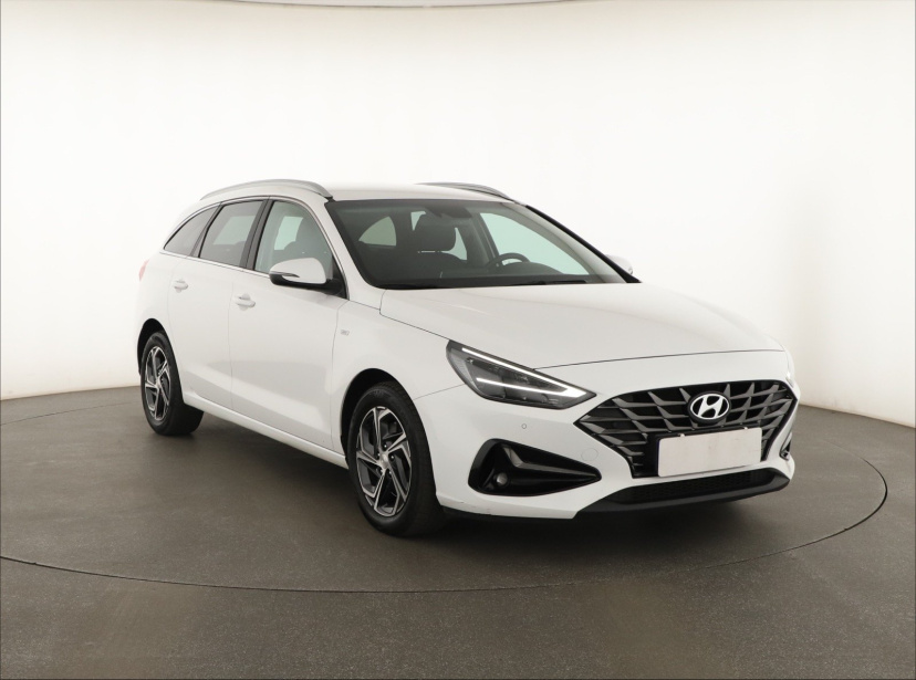 Hyundai i30, 2023