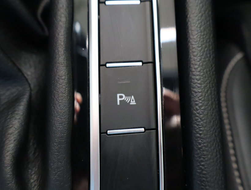 Volkswagen Passat, 2021