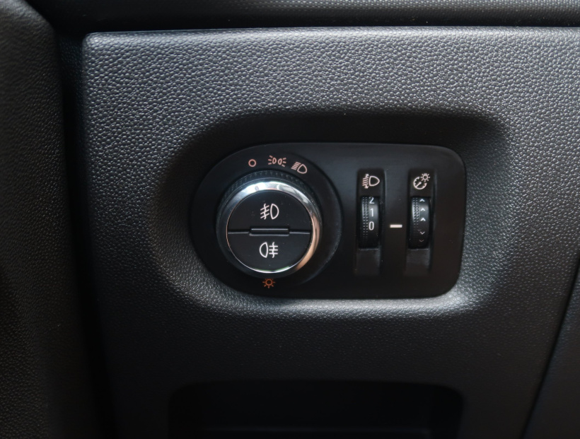 Opel Corsa, 2014