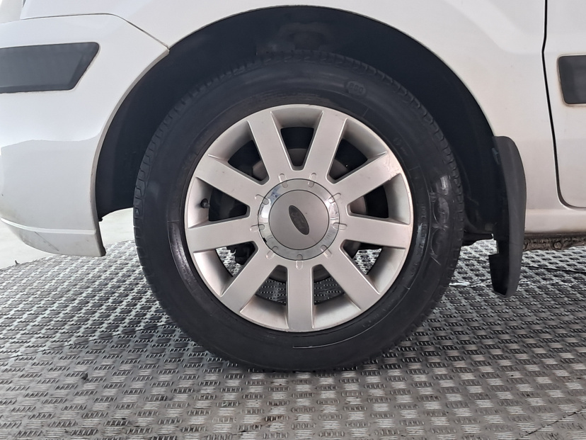 Ford Fusion, 2009