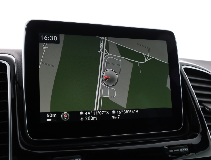 Mercedes-Benz GLE, 2016
