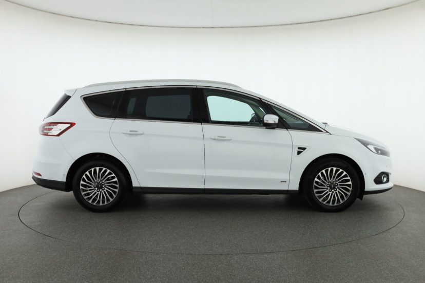 Ford S-Max, 2020