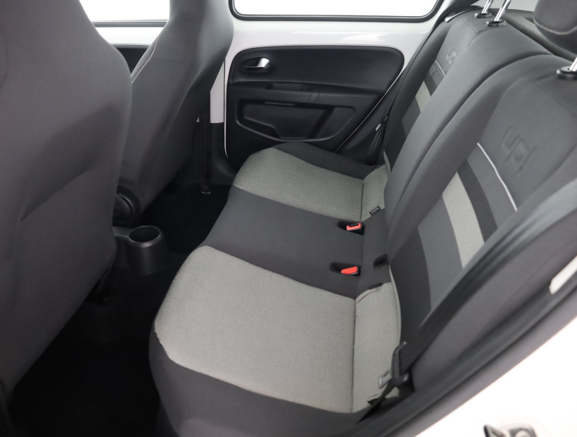 Volkswagen Up!, 2013