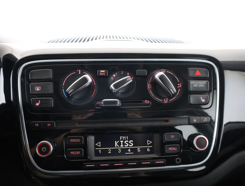 Volkswagen Up!, 2013