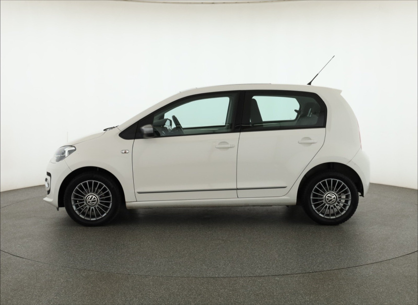 Volkswagen Up!, 2013