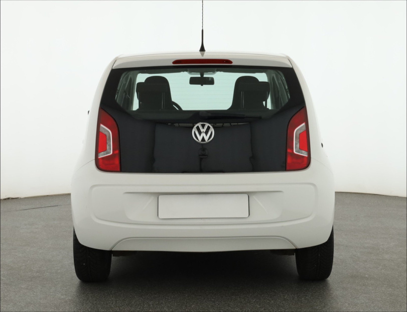 Volkswagen Up!, 2013
