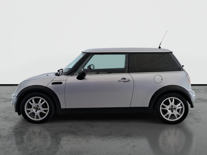 MINI 3-door, 2004