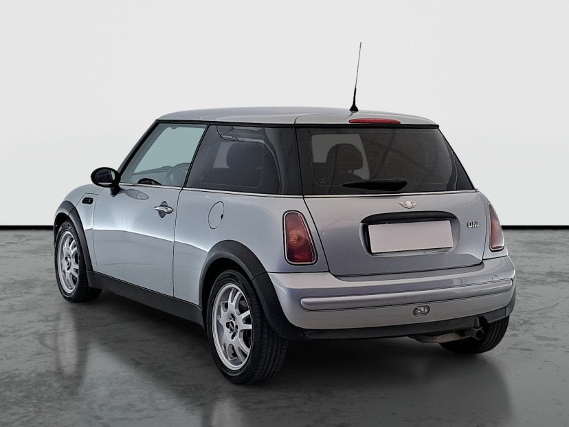 MINI 3-door, 2004