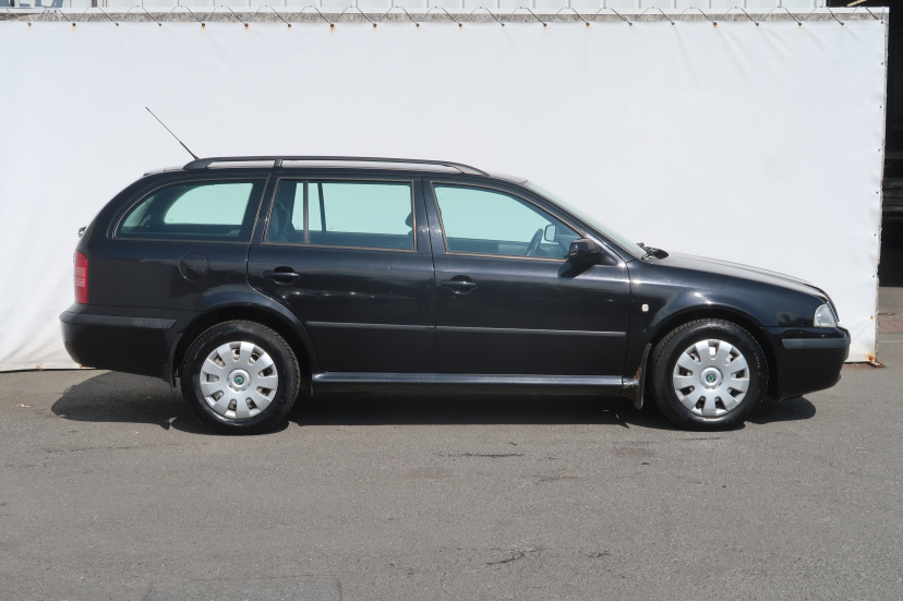 Škoda Octavia, 2005