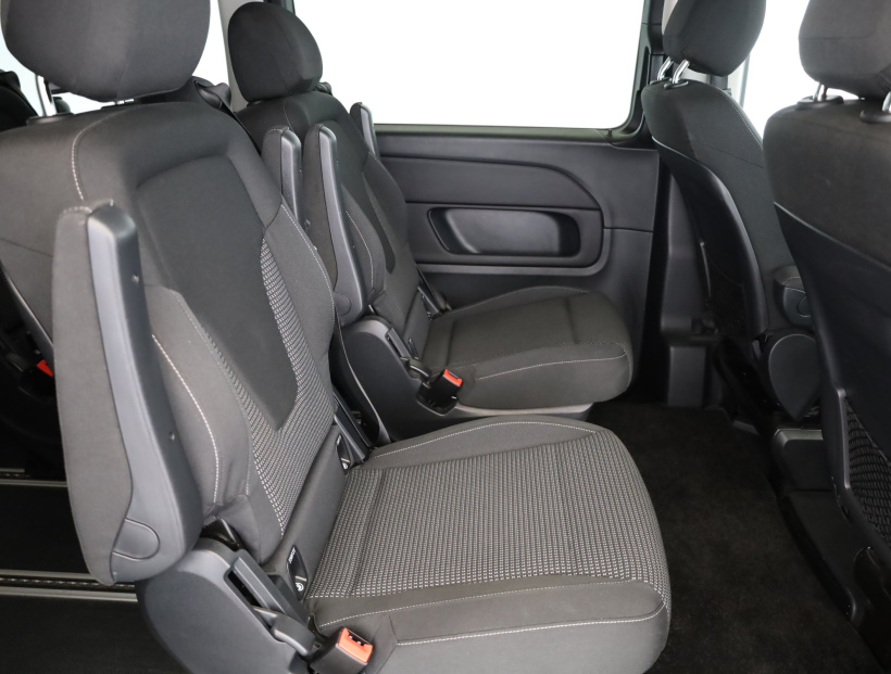 Mercedes-Benz V, 2016