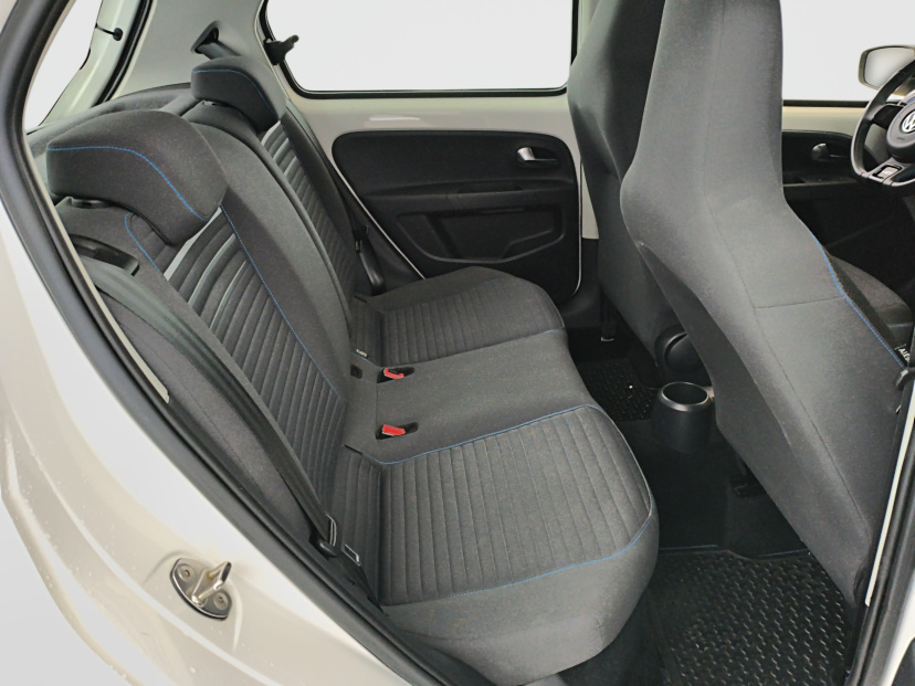 Volkswagen Up!, 2014