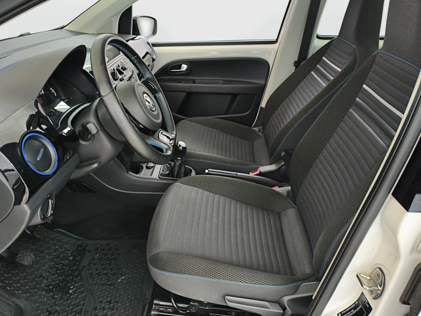 Volkswagen Up!, 2014