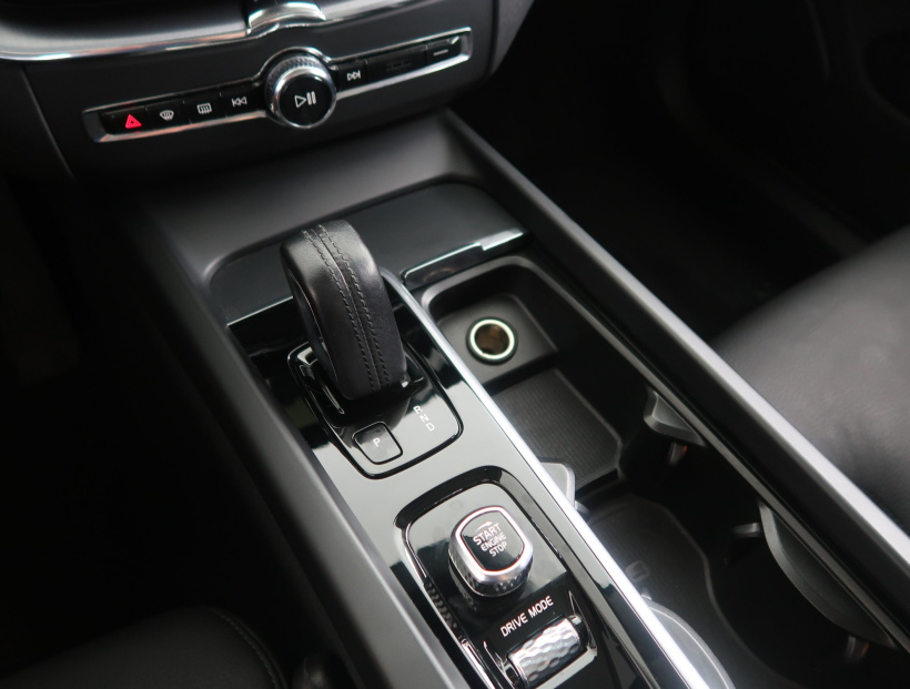 Volvo XC60, 2019