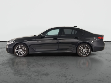 BMW 5 - 2023