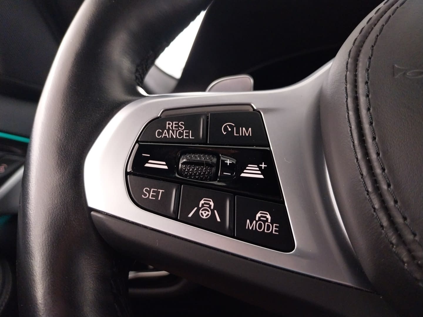 BMW 5 - 2023