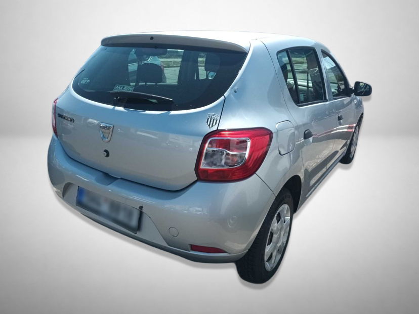 Dacia Sandero, 2013