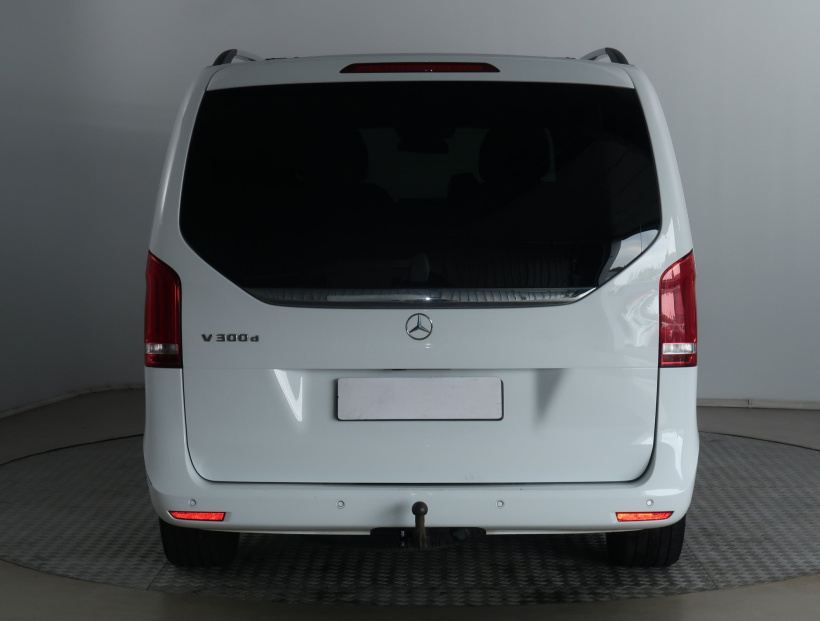 Mercedes-Benz V, 2020