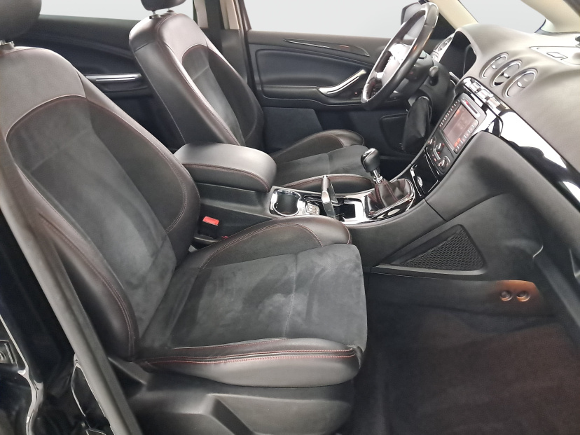 Ford S-Max, 2009