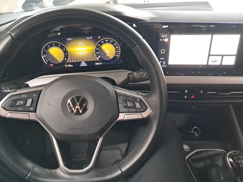 Volkswagen Golf, 2021