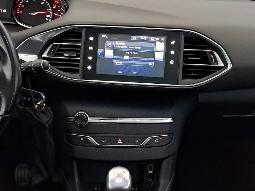 Peugeot 308, 2017
