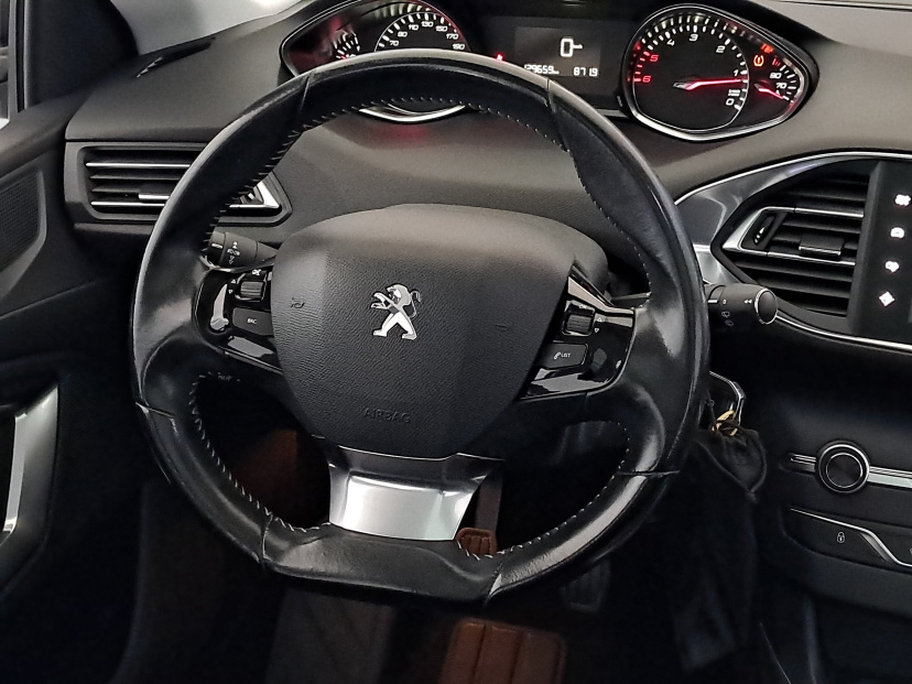 Peugeot 308, 2017